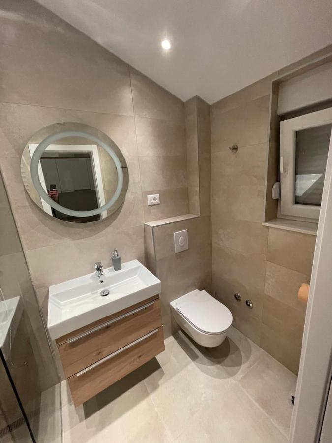 New Modern Deluxe Apartmens Domo Baška Voda Exteriör bild