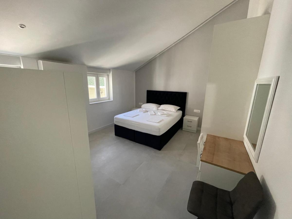 New Modern Deluxe Apartmens Domo Baška Voda Exteriör bild