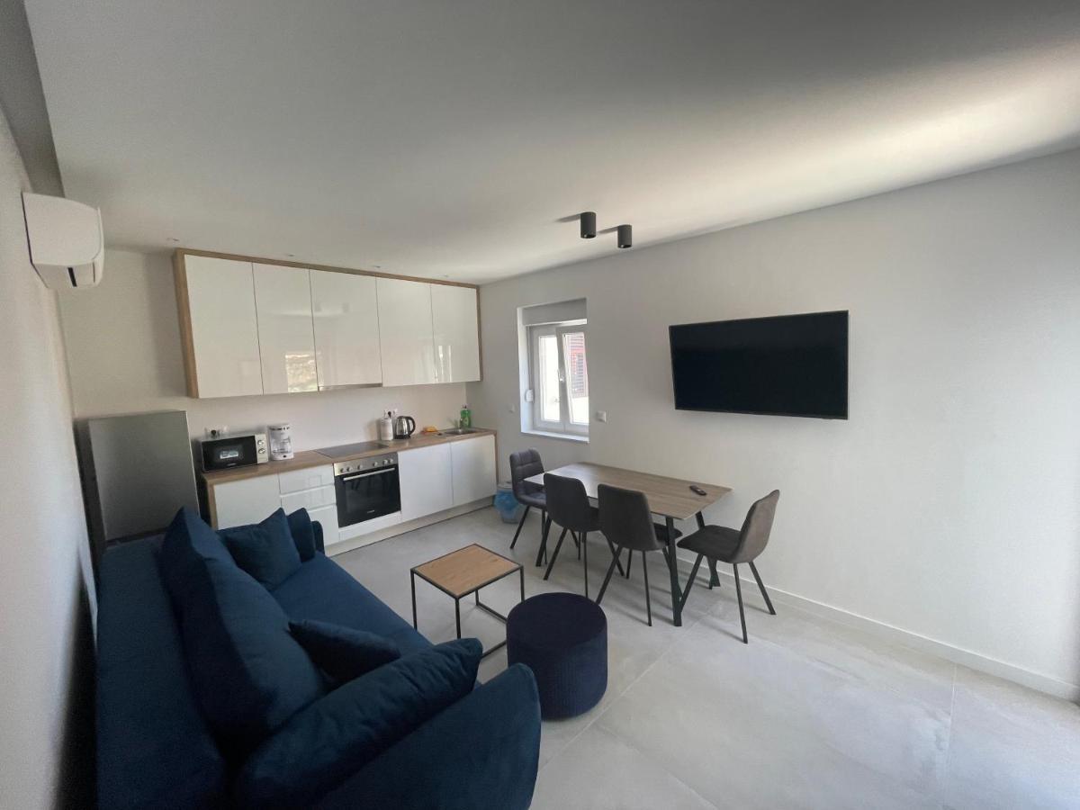 New Modern Deluxe Apartmens Domo Baška Voda Exteriör bild
