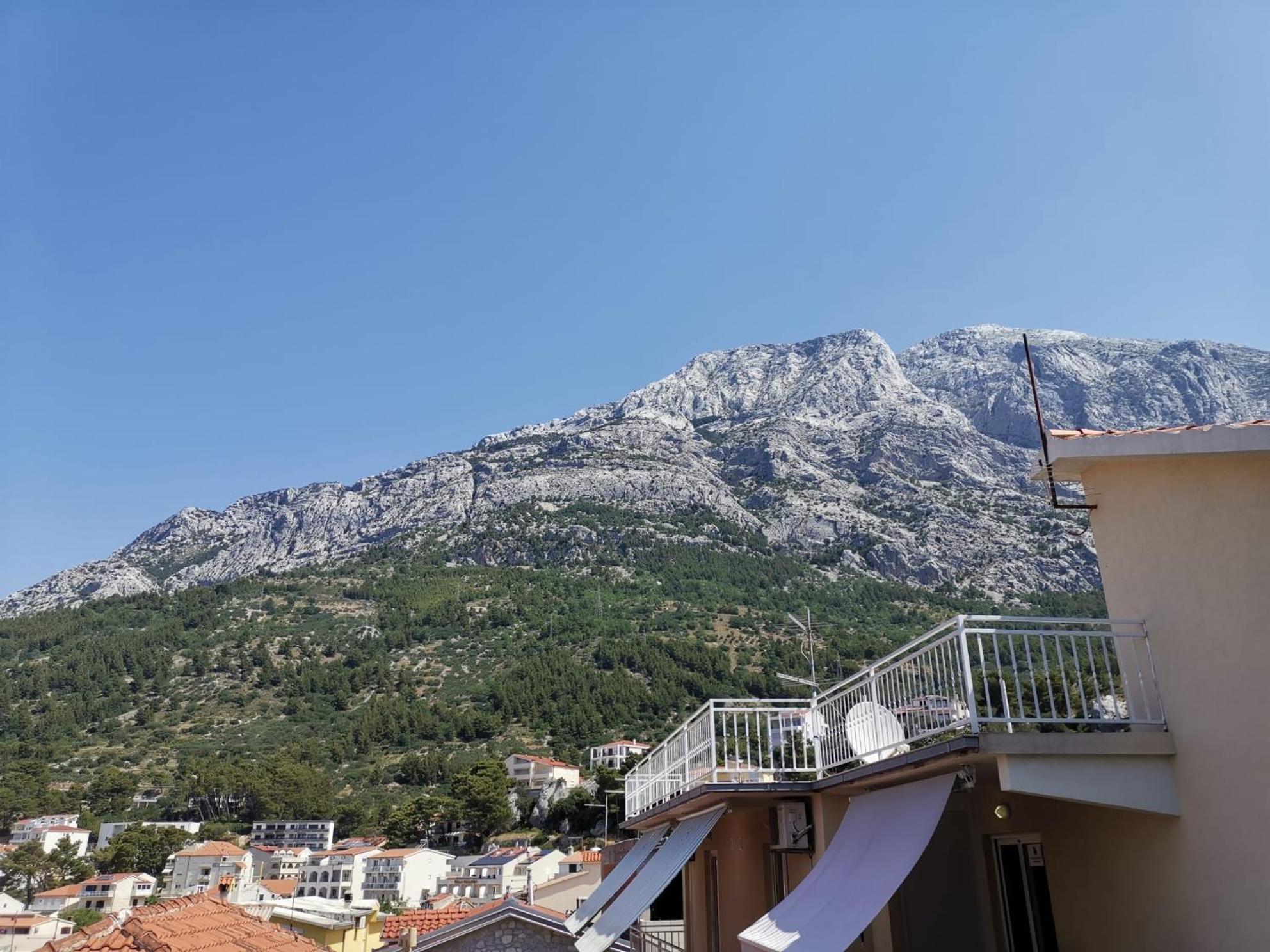New Modern Deluxe Apartmens Domo Baška Voda Exteriör bild